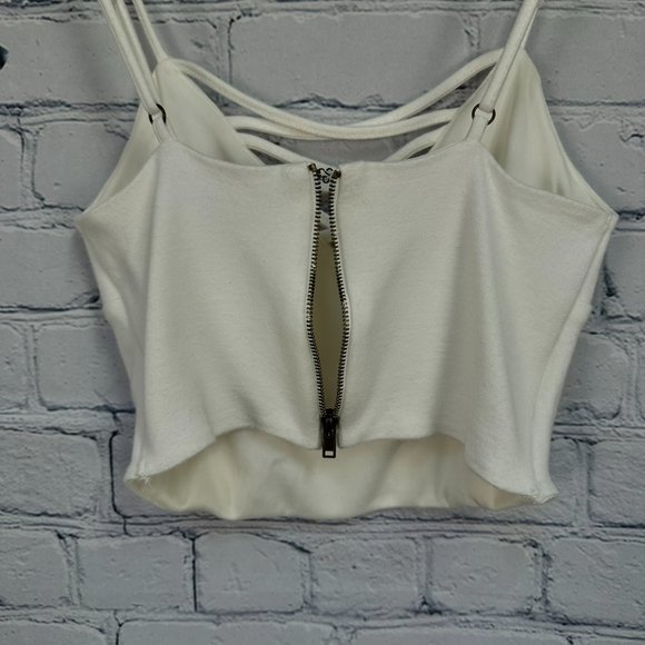 Forever 21 Women's V-Neck Lattice Front Rear Zip Crop Top, Size Small, White - Picture 4 of 5